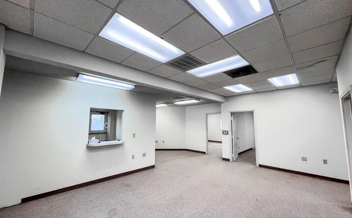 Pictures of Office property located at 712 Holland Avenue, Alpine, TX 79830 for sales - image #1