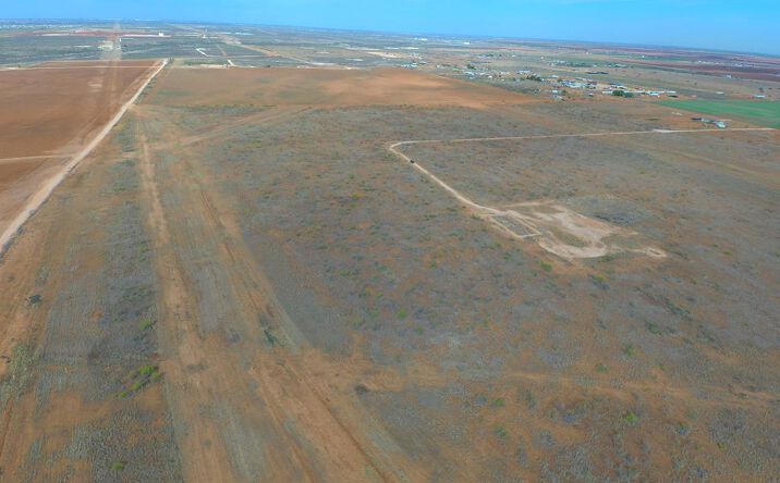Pictures of Land property located at 0000 N County Rd 1040, Midland, TX 79706 for sales - image #1