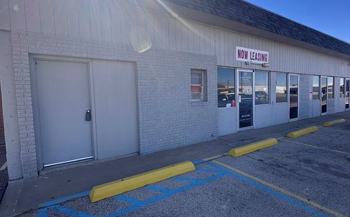 Pictures of Office property located at 206 E 52nd St, Odessa, TX 79762 for sales - image #1