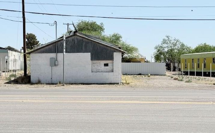 Pictures of Land property located at 724 N Cedar, Pecos, TX 79772 for sales - image #1