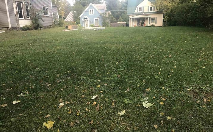 Pictures of Land property located at 913 Wells Street, Burlington, IA 52601 for sales - image #1
