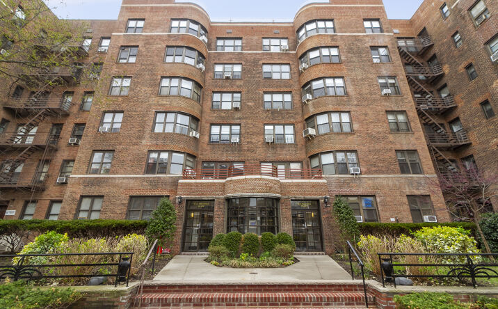 Pictures of Special Purpose property located at 98-120 Queens Bloulevard, #1G, Rego Park, NY 11374 for sales - image #1