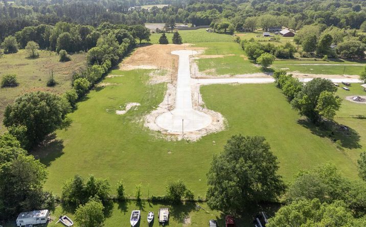 Pictures of Land property located at 208 E Teal Dr, Troup, TX 75789 for sales - image #1