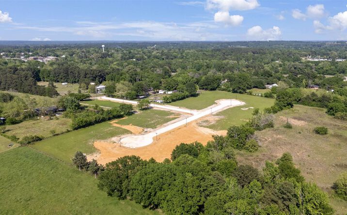 Pictures of Land property located at 102 W Teal Dr, Troup, TX 75789 for sales - image #1