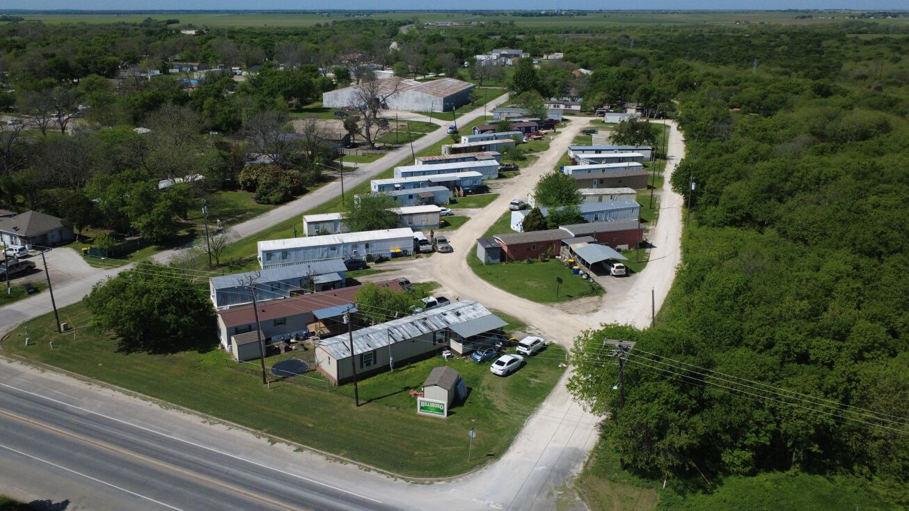 Pictures of Mobile Home Park property located at 347 Fancher St, Hillsboro, TX 76645 for sales - image #1