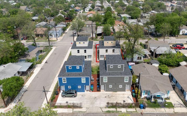 Pictures of Multifamily property located at 3034 West Salinas, San Antonio, TX 78207 for sales - image #1