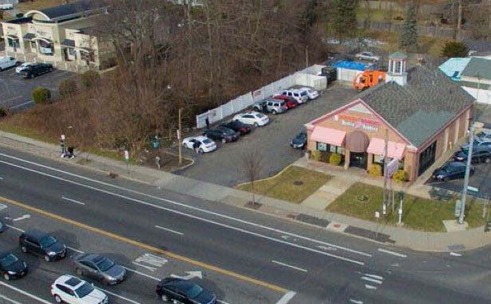 Pictures of Retail property located at 1131 Middle Country Rd, Selden, NY 11784 for sales - image #1
