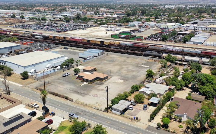Pictures of Land property located at 14806 & 14814 Ceres Avenue, Fontana, CA 92335 for sales - image #1