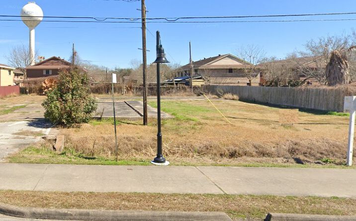 Pictures of Multifamily, Land property located at 3031 Old Hwy 146, La Porte, TX 77571 for sales - image #1