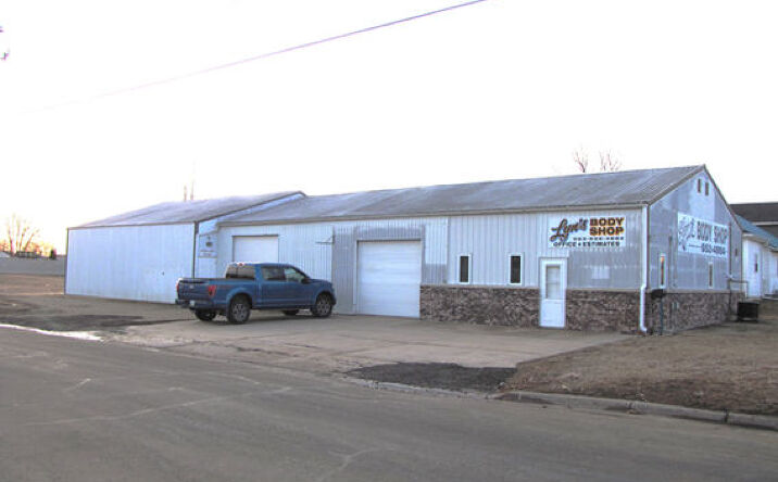 Pictures of Retail, Office property located at 401 East Grove St, Maquoketa, IA 52060 for sales - image #1