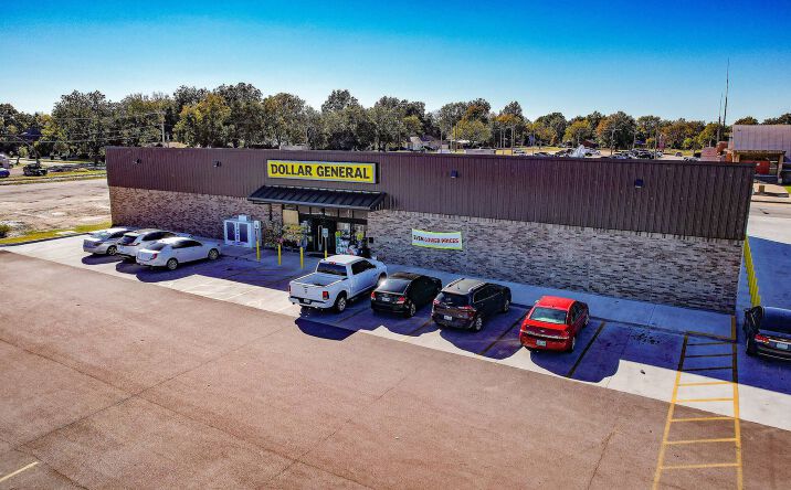Pictures of Retail property located at 2576 US-278, Wilmar, AR 71675 for sales - image #1