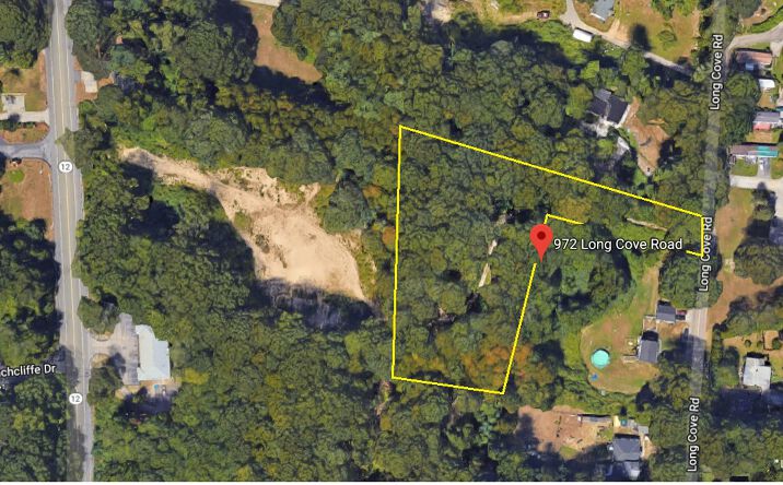 image of property at 972 LONG COVE RD GALES FERRY Ledyard CT 06335