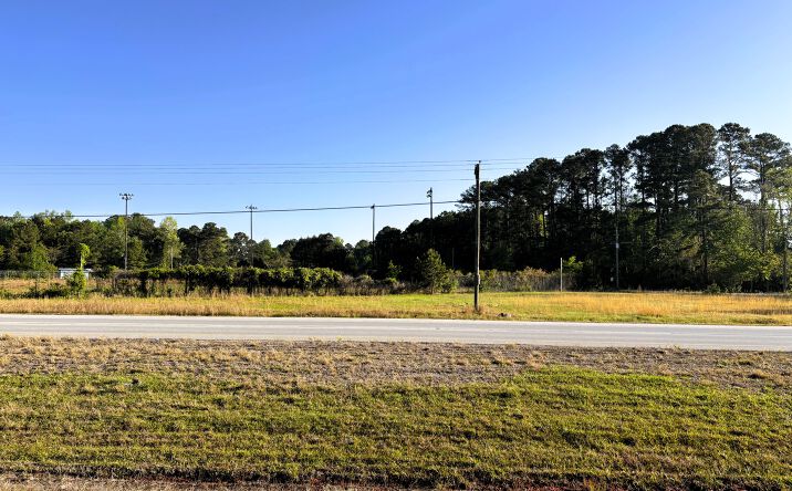 Pictures of Land property located at Freedom Way, Midway Park, NC 28544 for sales - image #1