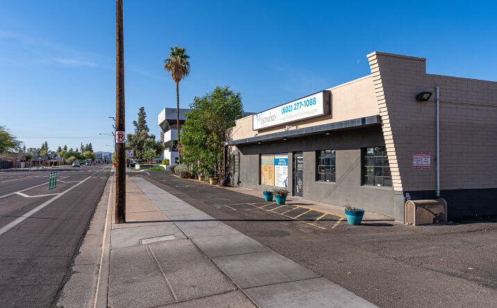 Pictures of Mixed Use property located at 3806 N. 3rd Street, Phoenix, AZ 85012 for sales - image #1