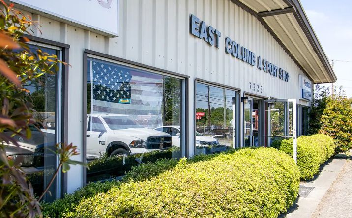 Pictures of Retail, Industrial property located at 7925 Garners Ferry Rd, Columbia, SC 29209 for sales - image #1