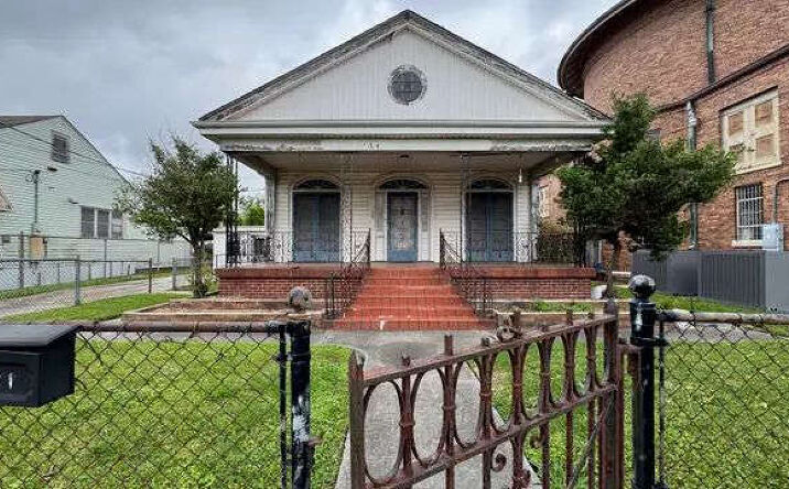 Pictures of Special Purpose property located at 508 Shrewsbury Ct, Jefferson, LA 70121 for sales - image #1