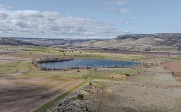Pictures of Land, Special Purpose property located at NE Hwy 97, Madras, OR 97741 for sales - image #1