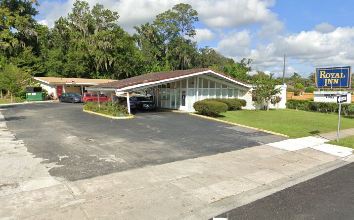 Pictures of Hospitality property located at 2900 S Pine Ave, Ocala, FL 34471 for sales - image #1