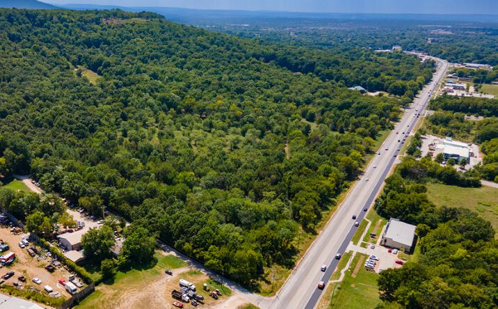 Pictures of Land property located at SWC of W MLK Jr Blvd & Hanshew Rd, Fayetteville, AR 72701 for sales - image #1