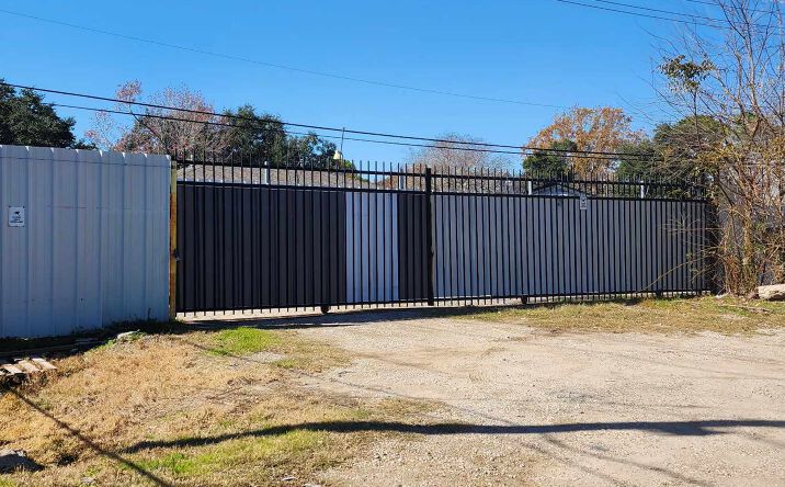 Pictures of Land property located at O Rasmus, Houston, TX 77063 for sales - image #1