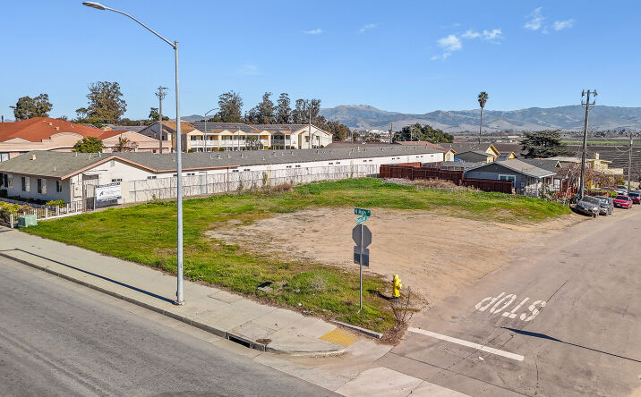 Pictures of Land property located at 730 N Main St, Salinas, CA 93906 for sales - image #1
