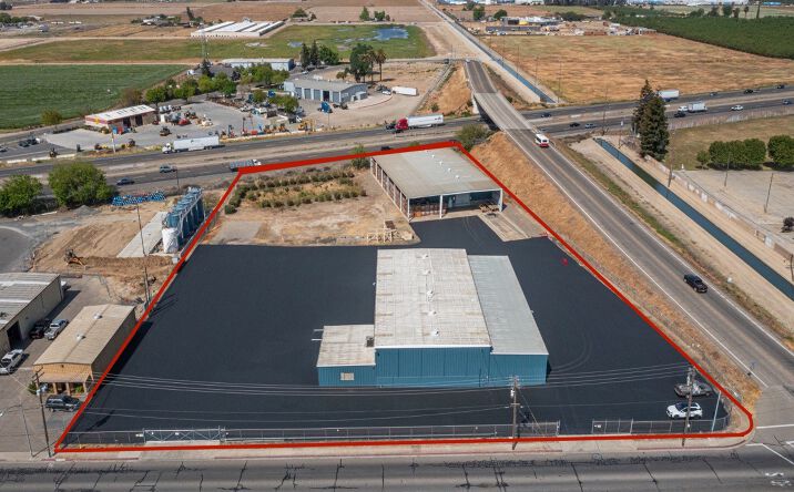 Pictures of Retail, Industrial property located at 743 N Tully Rd, Turlock, CA 95380 for sales - image #1