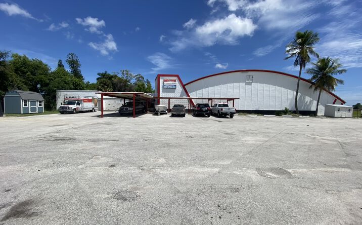 Pictures of Industrial, Office, Retail property located at 4461 SE Federal Hwy, Stuart, FL 34997 for sales - image #1