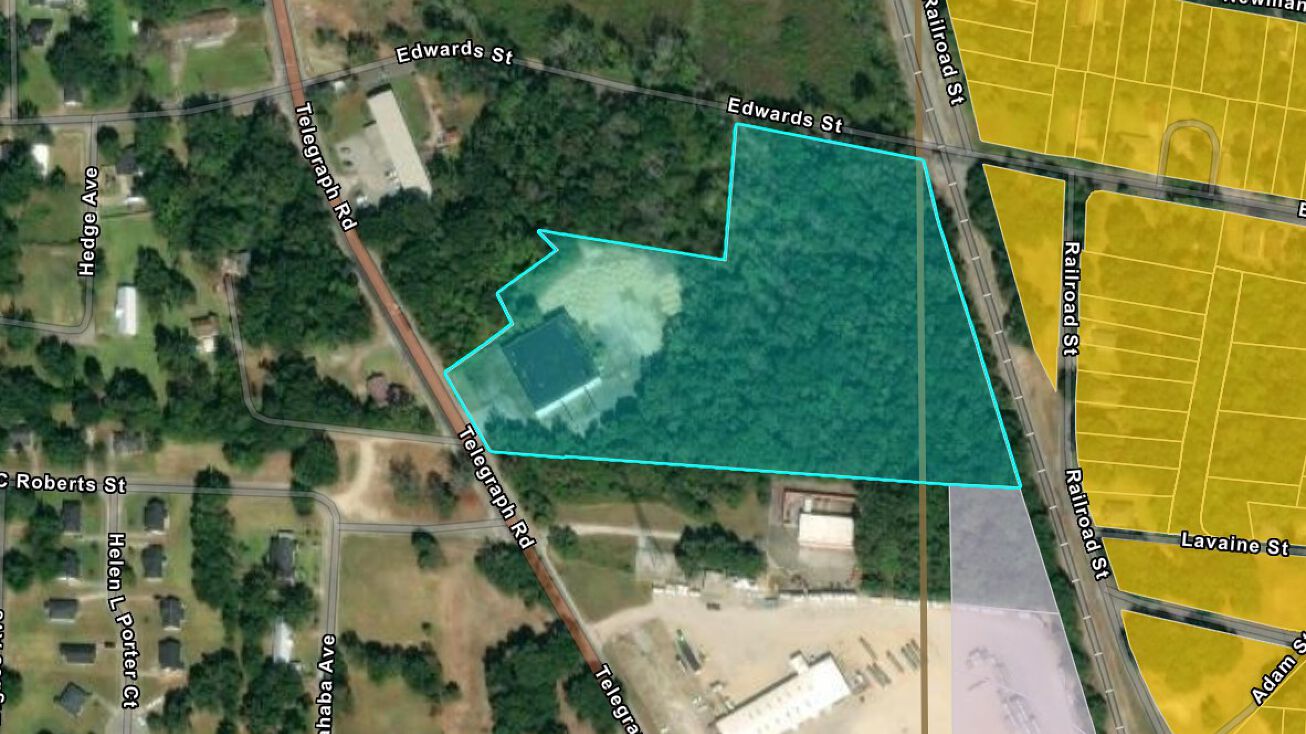 Pictures of Industrial property located at 214 Telegraph Rd, Prichard, AL 36610 for sales - image #1