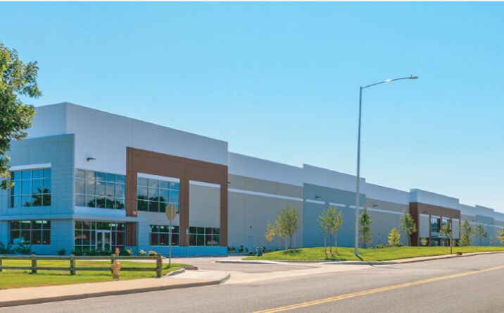 Pictures of Industrial property located at 9401 Heinz Way, Commerce City, CO 80640 for sales - image #1