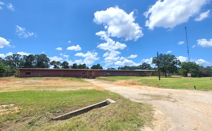 Pictures of Industrial, Land, Mixed Use, Office, Retail property located at 14077 Highway 75 N, Willis, TX 77378 for sales - image #1