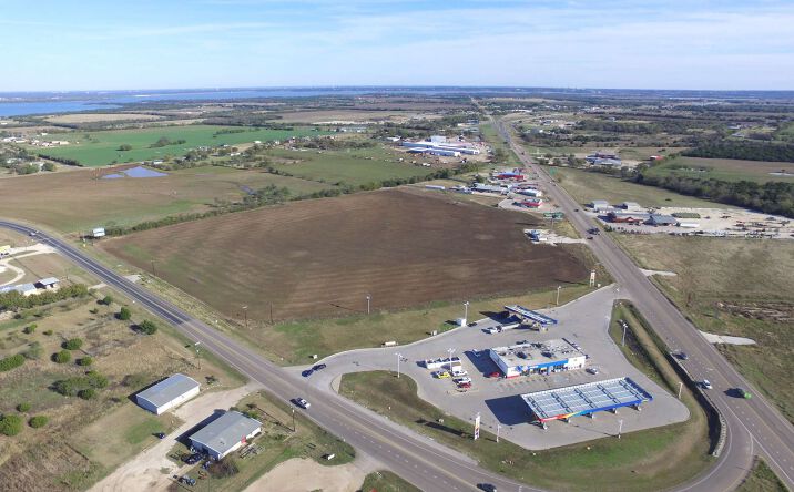 Pictures of Land property located at 8210 Highway 6, Waco, TX 76712 for sales - image #1