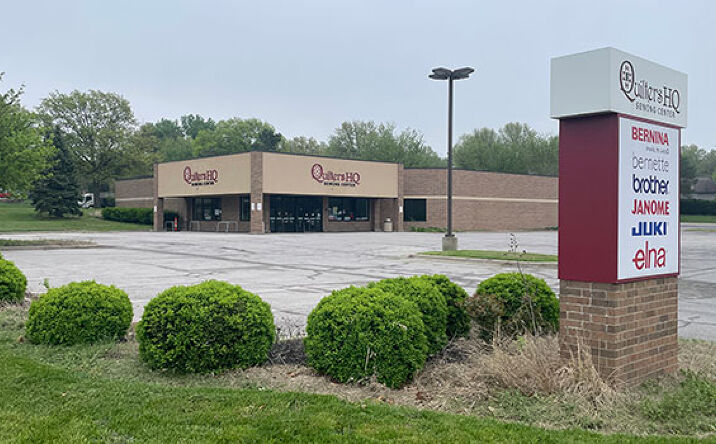 Pictures of Retail property located at 16175 W. 135th Street, Olathe, KS 66062 for sales - image #1