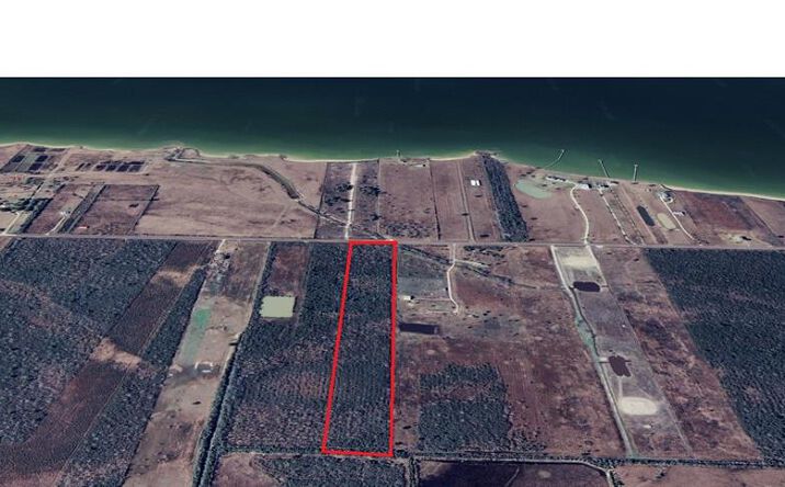 Pictures of Land property located at 0 W Bayshore Dr, Oak Island, TX 77514 for sales - image #1