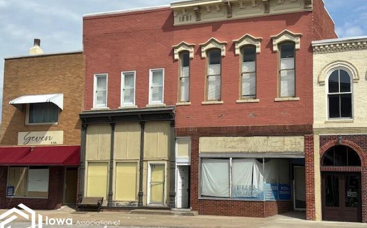 Pictures of Office, Retail property located at 104 & 106 W Jefferson Street, Bloomfield, IA 52537 for sales - image #1