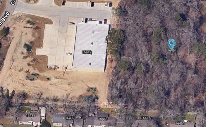 Pictures of Land property located at 16454 TX-105, Conroe, TX 77306 for sales - image #1
