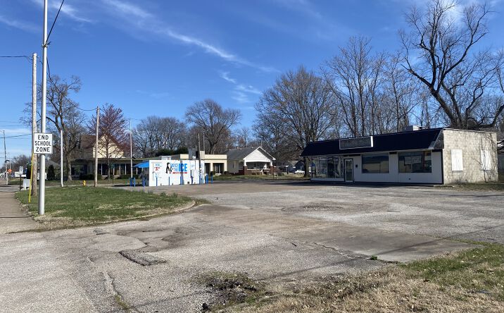 Pictures of Retail property located at 401 S Kentucky Ave, Evansville, IN 47714 for sales - image #1
