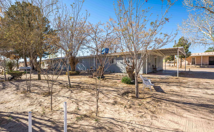 Pictures of Multifamily property located at 370 E Ohara Rd, Anthony, NM 88021 for sales - image #1