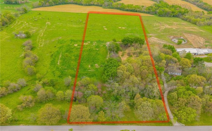 Pictures of Land property located at 15817 Plattsburg Road, Kearney, MO 64060 for sales - image #1