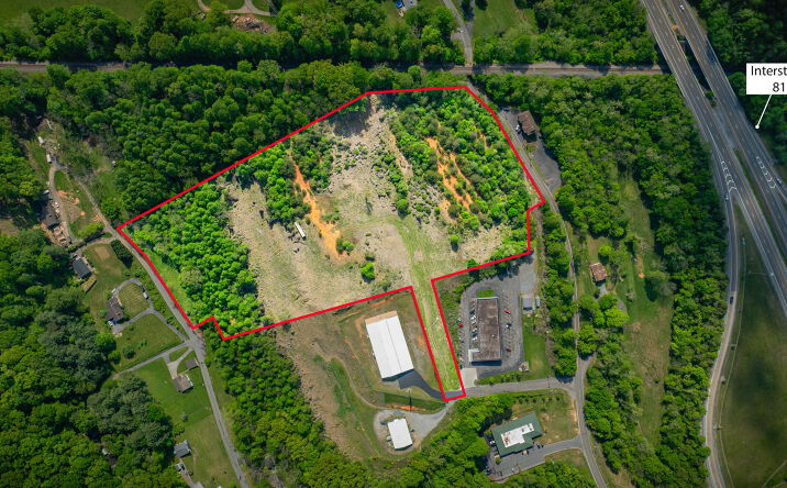 Pictures of Land property located at 1216 W Shipley Ferry Rd, Kingsport, TN 37663 for sales - image #1