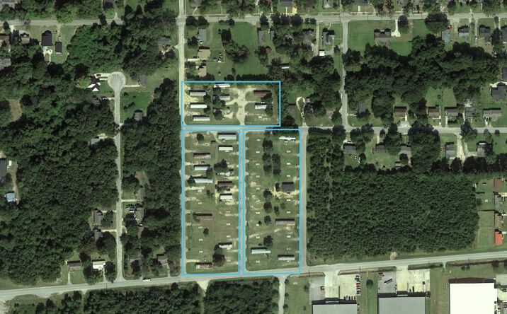 Pictures of Mobile Home Park property located at 200 Muldrow St, Bishopville, SC 29010 for sales - image #1
