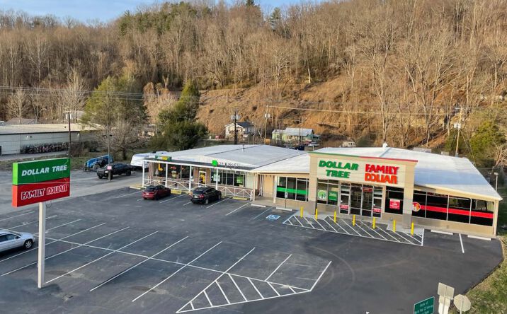 Pictures of Retail property located at 2003 E Main St, Cumberland, KY 40823 for sales - image #1