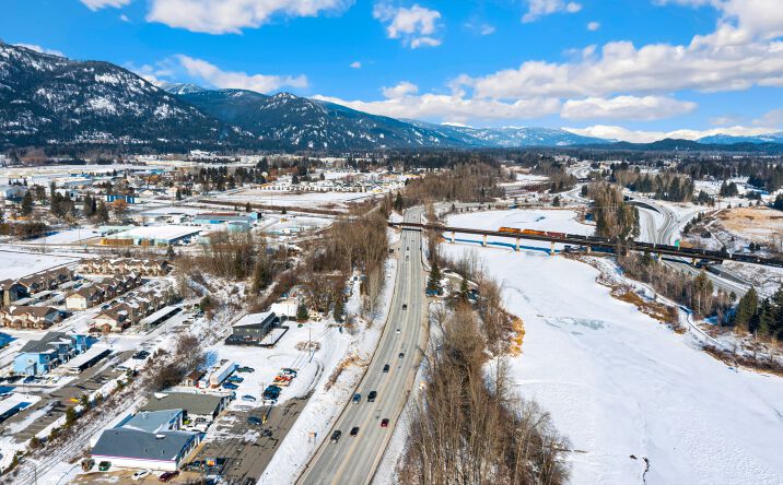 Pictures of Land, Multifamily, Retail property located at 921 Fifth Ave, Sandpoint, ID 83864 for sales - image #1