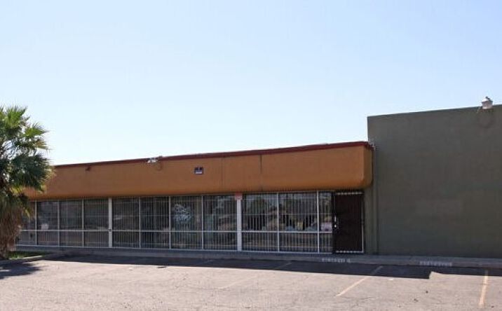 Pictures of Retail property located at 3013 E McDowell Rd, Phoenix, AZ 85008 for sales - image #1