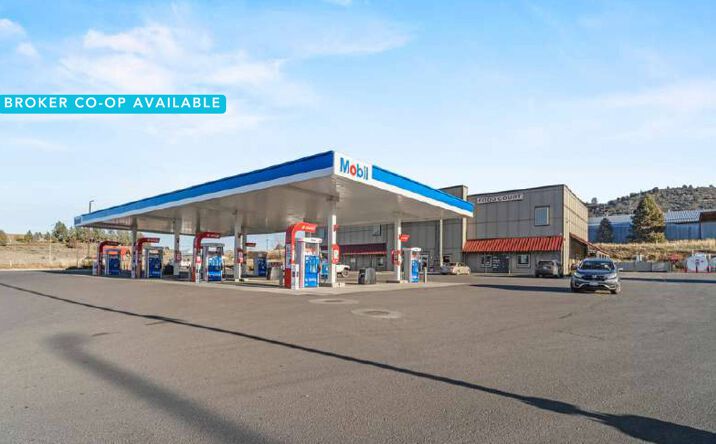 Pictures of Retail property located at 787 Montague Rd, Yreka, CA 96097 for sales - image #1