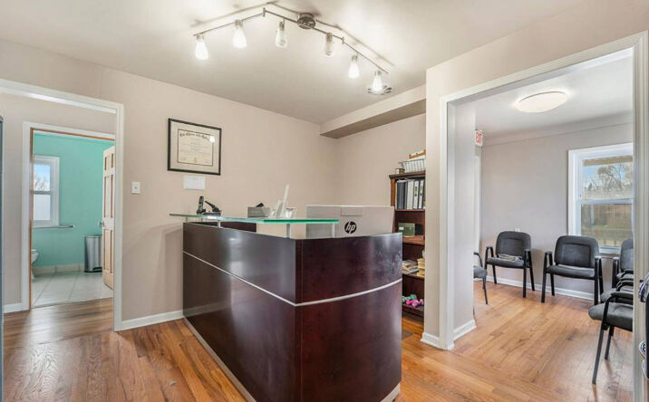 Pictures of Office property located at 31500 Schoenherr, Warren, MI 48088 for sales - image #1