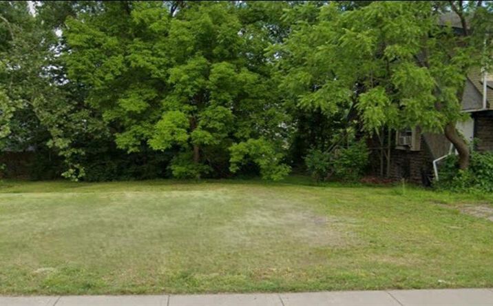 Pictures of Land, Multifamily property located at 2837 Tracy Avenue, Kansas City, MO 64109 for sales - image #1