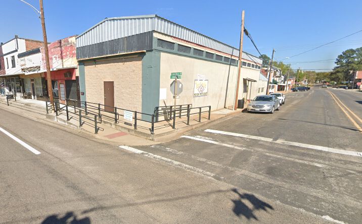 Pictures of Special Purpose property located at 102 N Commerce, Overton, TX 75684 for sales - image #1