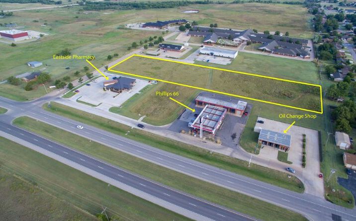 Pictures of Office, Land property located at 1104 SE 36th St., Lawton, OK 73501 for sales - image #1