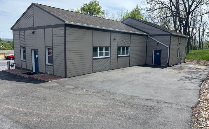 Pictures of Office, Retail property located at 1425 Jefferson Hwy, Fishersville, VA 22939 for sales - image #1