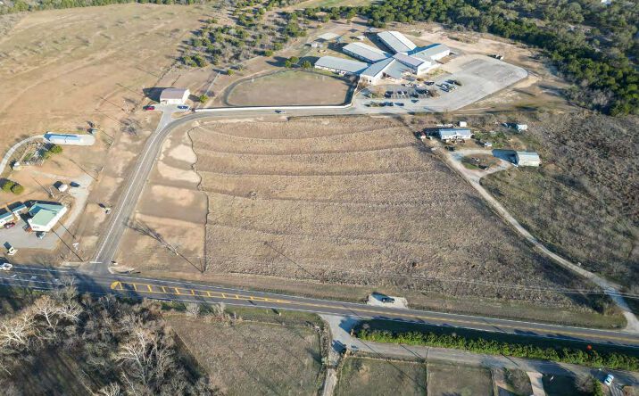 Pictures of Land property located at 901 Spur 191, Spicewood, TX 78669 for sales - image #1